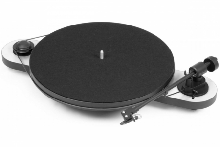 Pro-Ject Elemental Vit/Svart i gruppen Lyd til hjemmet / Hifi / Platespillere hos BRL (10203000002W)
