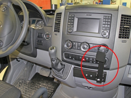 Brodit Forsterket ProClip, Mercedes Benz/Volkswagen i gruppen Billyd / Hva passer i min bil / Mercedes / Sprinter / Sprinter 2006-2018 hos BRL (240213491)