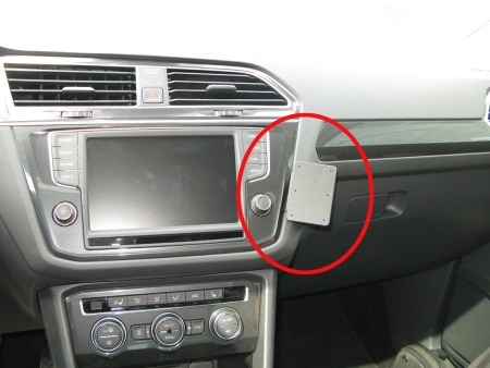 Brodit ProClip, Volkswagen Tiguan 17-24 i gruppen Billyd / Hva passer i min bil / Volkswagen / Tiguan / Tiguan 2016-2023 hos BRL (240855219)