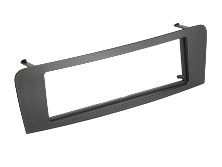 Monteringsramme 1-DIN Mercedes A/B/CLA/GLA svart i gruppen Billyd / Hva passer i min bil / Mercedes / C-klasse / C-klasse 2015-2021 W205 hos BRL (70028119039)