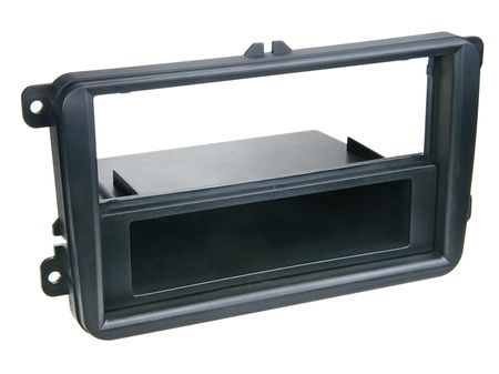Monteringsram 1-DIN med prylfack VW Golf V, Passat, Touran, Polo, Skoda i gruppen Billyd / Hva passer i min bil / Volkswagen / Transporter / Transporter T5.1 2010-2015 / Bytte stereo Transporter T5.1 2010-2015 hos BRL Electronics (70028132010)