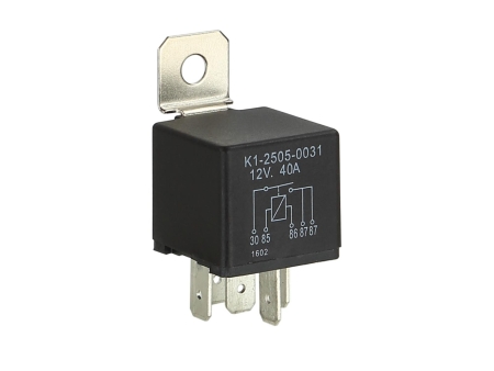 Relé mekanisk 12V/40A i gruppen Nyheter hos BRL (70030351003)