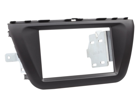 Monteringsramme 2-DIN Suzuki SX4 S-Cross, svart i gruppen Billyd / Hva passer i min bil / Suzuki / SX4 hos BRL (700381294081)