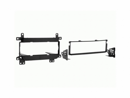 Monteringsram för enkeldin-stereo till Suzuki i gruppen Billyd / Hva passer i min bil / Suzuki / Grand Vitara / Grand Vitara 1998-2006 hos BRL Electronics (701CT24SZ08)