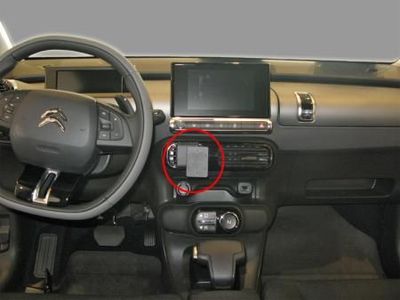 Citroen C4 Cacus 15-, Sentrert