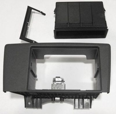 Stereoram enkel-DIN & dubbel-DIN till Volvo V70 2000-2004, mörkgrå