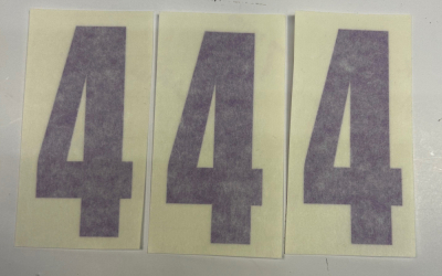 Nizled siffer dekal Lila 4 10x5cm