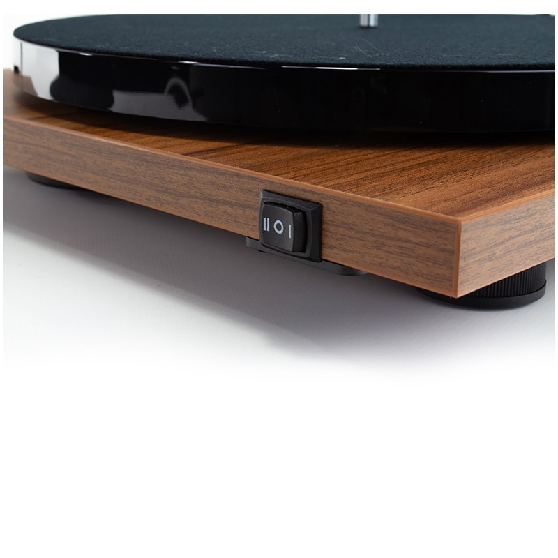 Pro-Ject E1 Phono platespiller med AT3600L-pickup, valnøtt