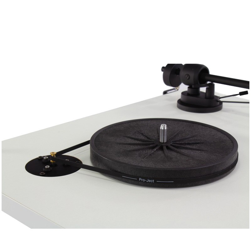 Pro-Ject E1 Phono platespiller med AT3600L-pickup, pianohvit