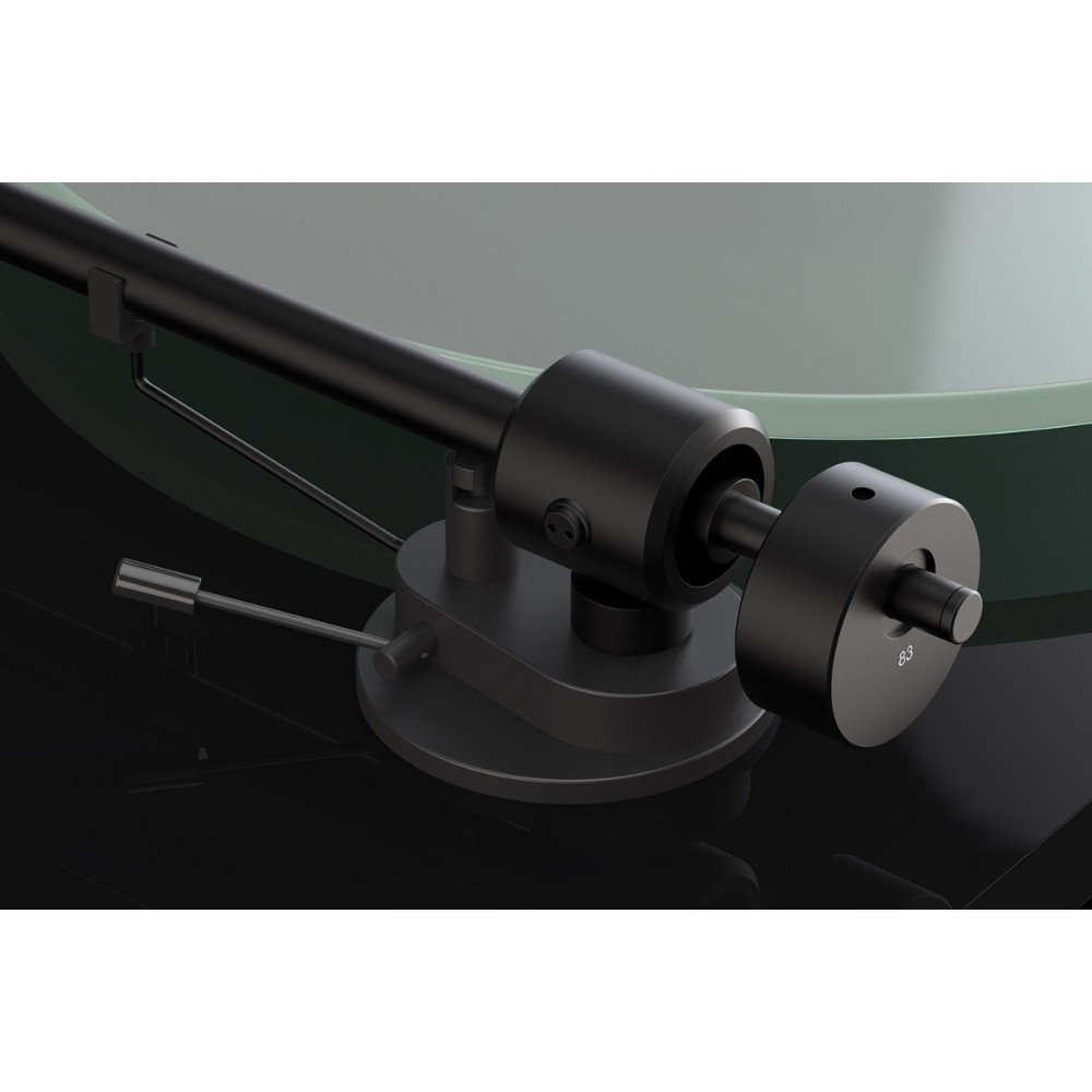 Pro-Ject T1 EVO Phono platespiller med OM10-pickup, pianolakk svart