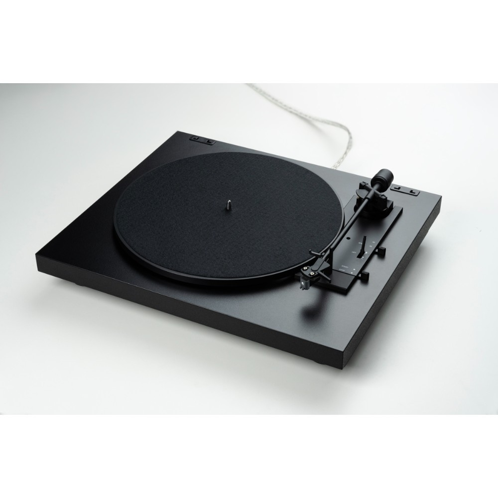 Pro-Ject A1.2 helautomatisk platespiller med Pick-It MM E, svart