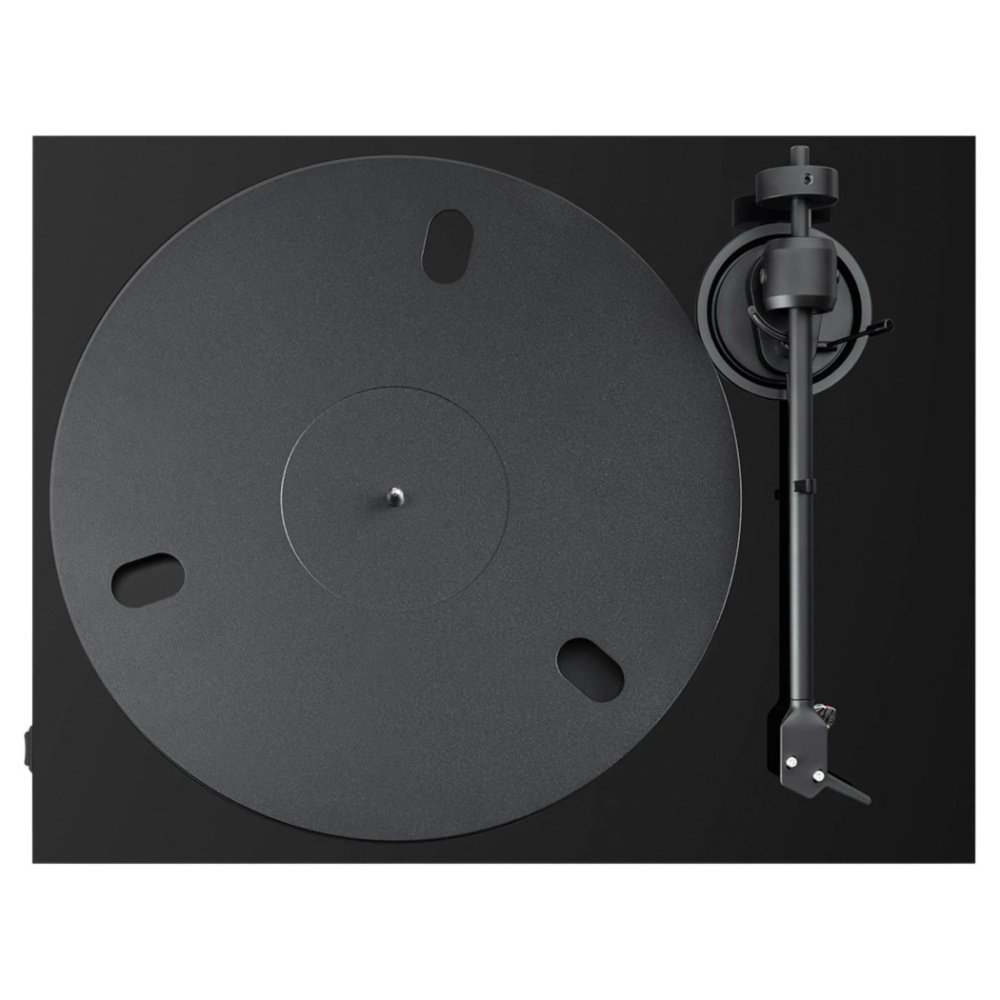 Pro-Ject E1.2 med Pick It MM E-pickup, pianolakk svart