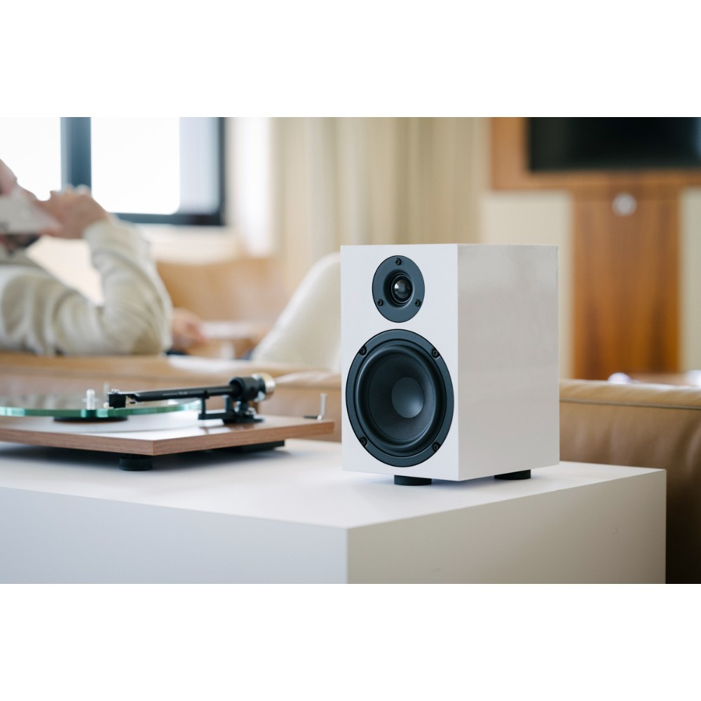 Pro-Ject Speaker Box 5 E, stativhøyttalere, par, hvit