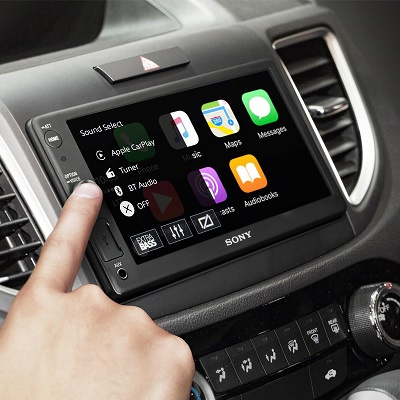 Sony XAV-AX1000, smart bilstereo med Bluetooth