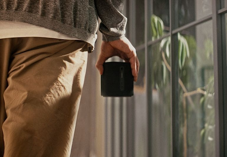 Yamaha True X WS-X1A trådlös surround- & Bluetooth-högtalare, svart