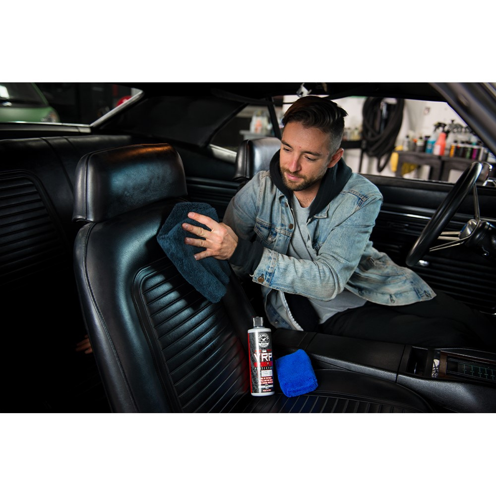 Chemical Guys VRP Dressing återupplivar plast, gummi och vinyl, 473 ml