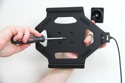 Brodit Aktiv holder med USB-kabel og cigarettadapter, Apple iPad Air 2 (A1566, A1567)/Pro 9.7 (A1673, A1674, A1675)