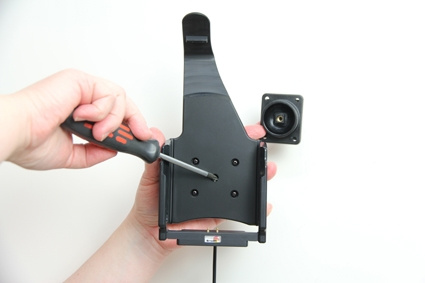 Brodit Aktiv holder med USB-kabel og cigarettadapter, Apple iPhone 6 Plus 