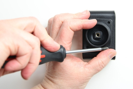 Brodit Aktiv holder med USB-kabel og cigarettadapter, Samsung Galaxy S8+ 