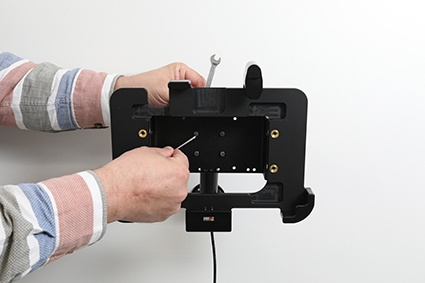 Brodit Aktiv holder med cigarettkontakt, Honeywell EDA10A 