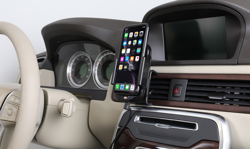 Brodit Qi trådløs aktiv mobilholder med billader, Apple iPhone 11