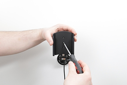 Brodit Aktiv holder med USB-kabel og cigarettadapter, Samsung Galaxy S23+ SM-S916B/DS 