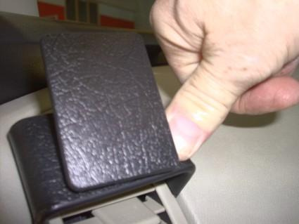 Nissan Primera 02-09, Venstre