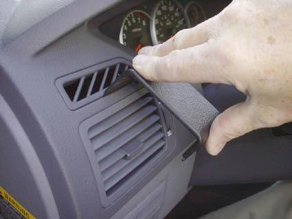 Kia Carens 03-06, Venstre