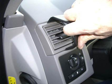 Volvo S40 04-12, Venstre