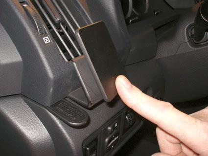 Toyota Corolla Verso 04-09, Venstre