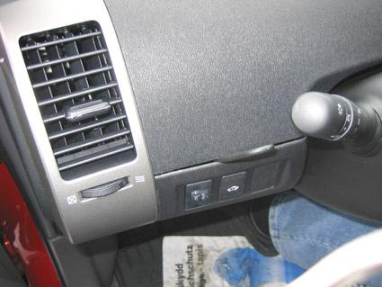 Toyota Prius 04-09, Venstre