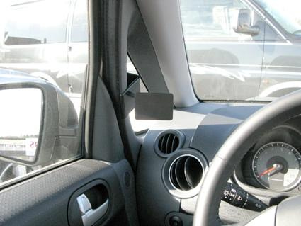 ProClip Monteringsbøyle Mitsubishi Colt 09-14, Venstre