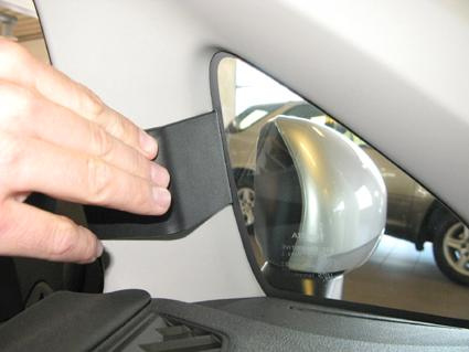 Subaru Trezia 11-14, Venstre