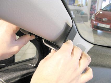 Toyota Yaris 12-14, Venstre