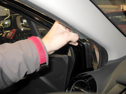 Renault Clio 13-15, Venstre