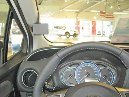 Toyota Yaris 15-, Venstre