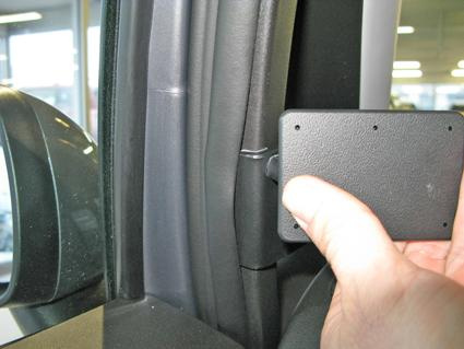 Opel Corsa 15-15, Venstre