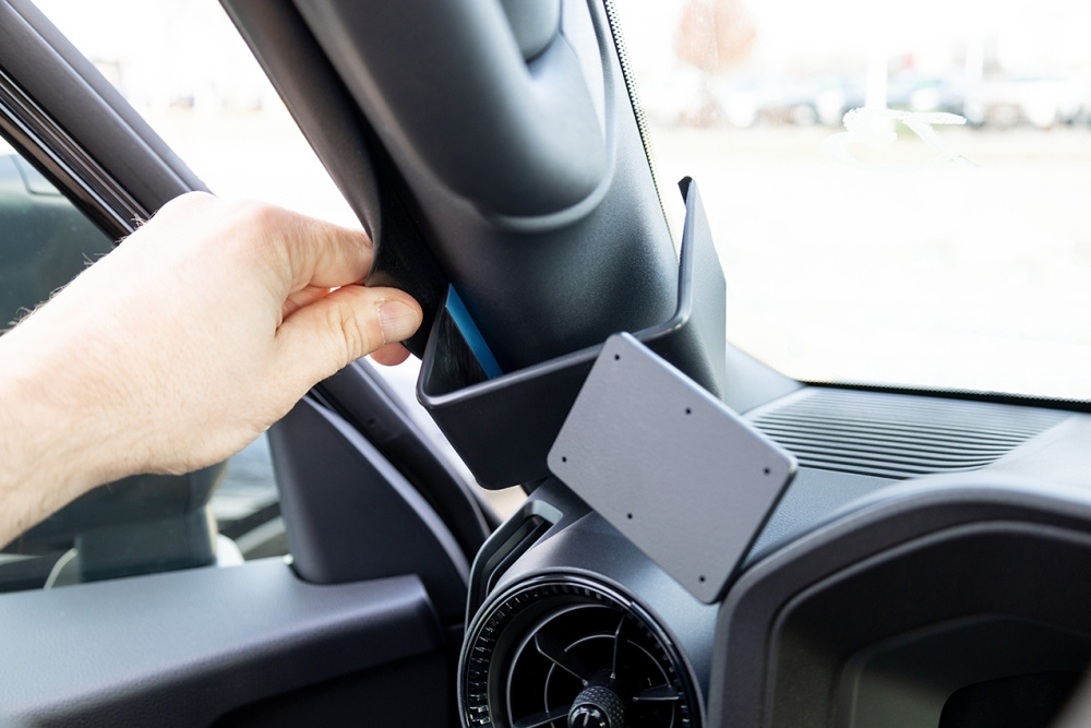 Brodit ProClip, Toyota LandCruiser 250 24-26