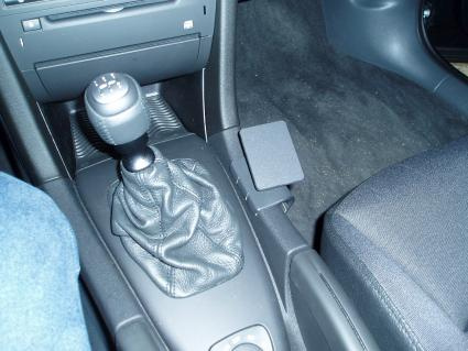 Saab 9-3 03-11, Konsoll