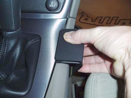 Volvo V70 05-08, Konsoll