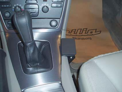 Volvo V70 05-08, Konsoll