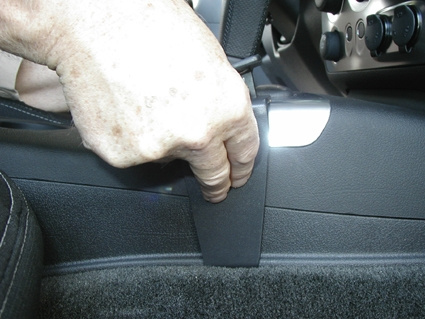 Brodit ProClip, Hummer H3 05-11