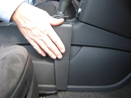 Audi Q7 06-14, Konsoll