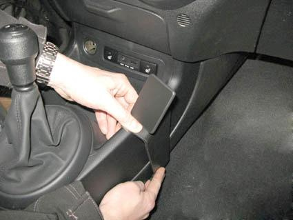 Hyundai i20 09-14, Konsoll