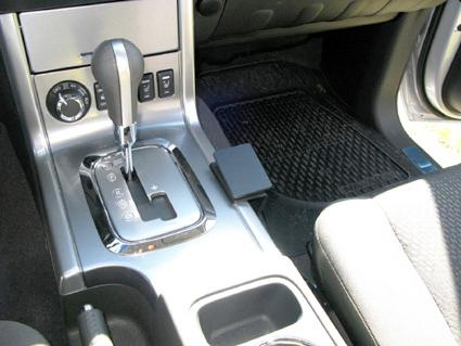 Nissan Navara 11-15, Konsoll