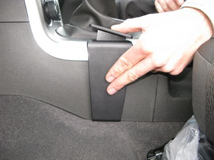 Nissan Navara 11-15, Konsoll, Venstre