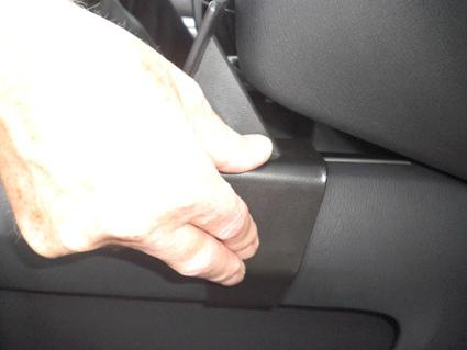 Nissan Pathfinder 13-15, Konsoll