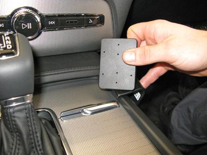 Volvo XC90 15-, Konsoll