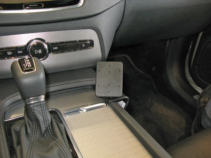 Volvo XC90 15-, Konsoll