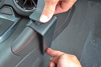 Brodit ProClip, Chevrolet Camaro 16-24